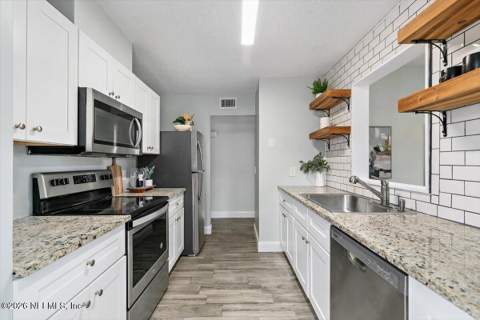 464 14th Avenue, Jacksonville Beach FL - photo 13 of 27