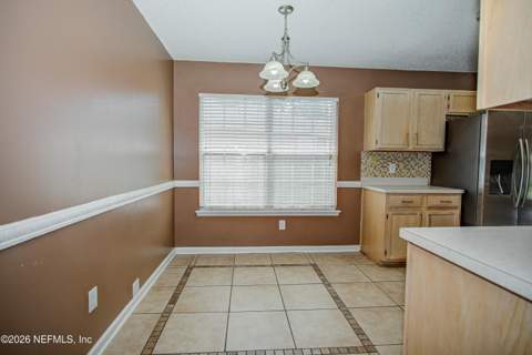 7975 Macinnes Drive, Jacksonville FL - photo 15 of 47