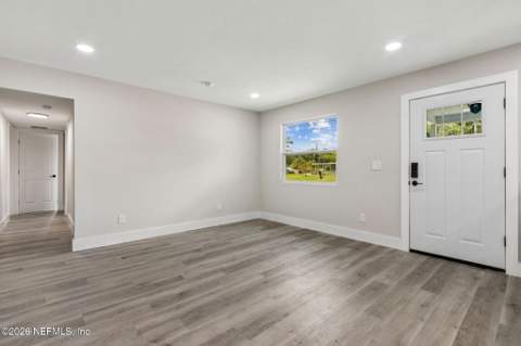6712 Harlow Boulevard, Jacksonville FL - photo 7 of 40