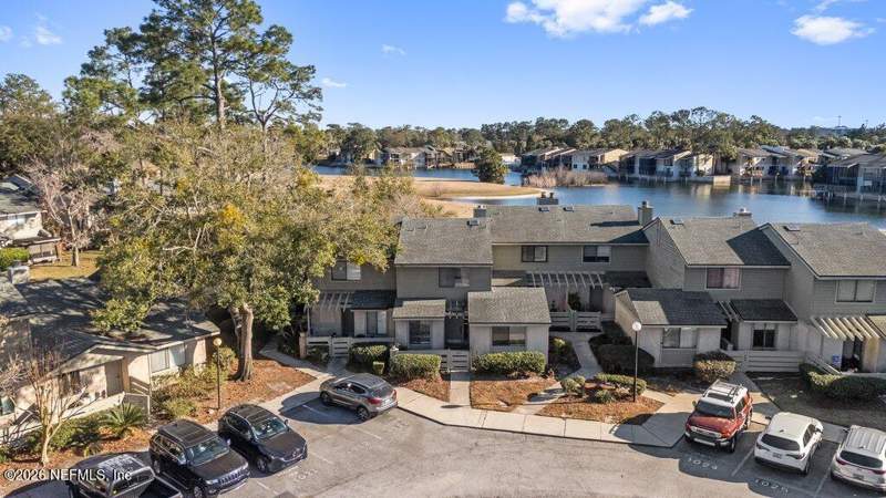 3 bedroom Condominium at 7701 Baymeadows Circle #1023, Village Green At Baymeadows, Jacksonville — photo 5