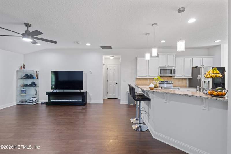 4 bedroom Single Family Residence at 1350 River Hills Circle, Arlington River Hill, Jacksonville — photo 4