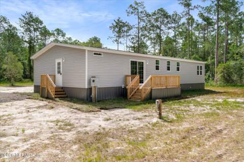 10535 Hennessey Avenue, Hastings FL - photo 20 of 30