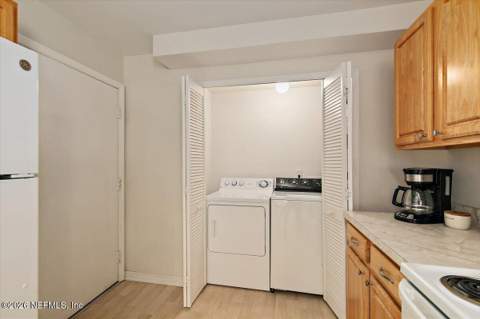 132 Hopkins Street, Neptune Beach FL - photo 14 of 59