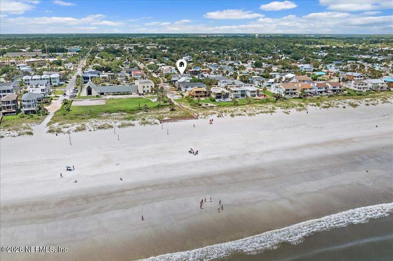 5 bedroom Single Family Residence at 132 Hopkins Street, Neptune Beach, Neptune Beach — photo 5