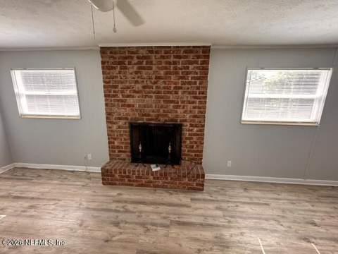 8457 San Ardo Drive, Jacksonville FL - photo 10 of 32