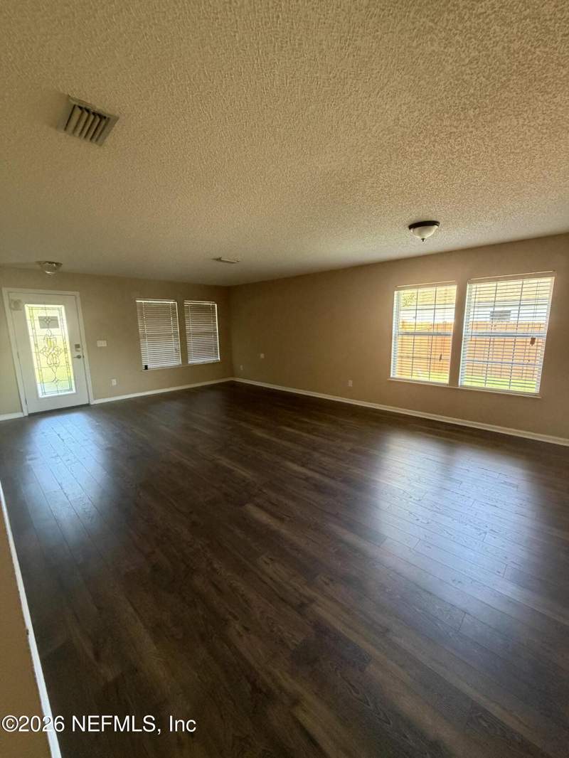 3 bedroom Single Family Residence at 763 Roland Lakes Drive, Old Plank Plantation, Jacksonville — photo 5