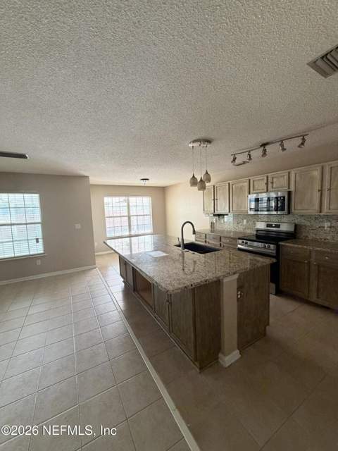 763 Roland Lakes Drive, Jacksonville FL - photo 10 of 39