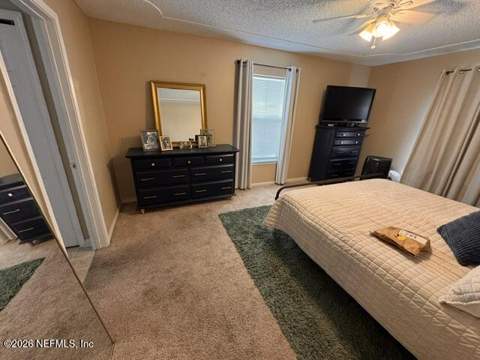 9026 Bridgecreek Drive, Jacksonville FL - photo 10 of 32