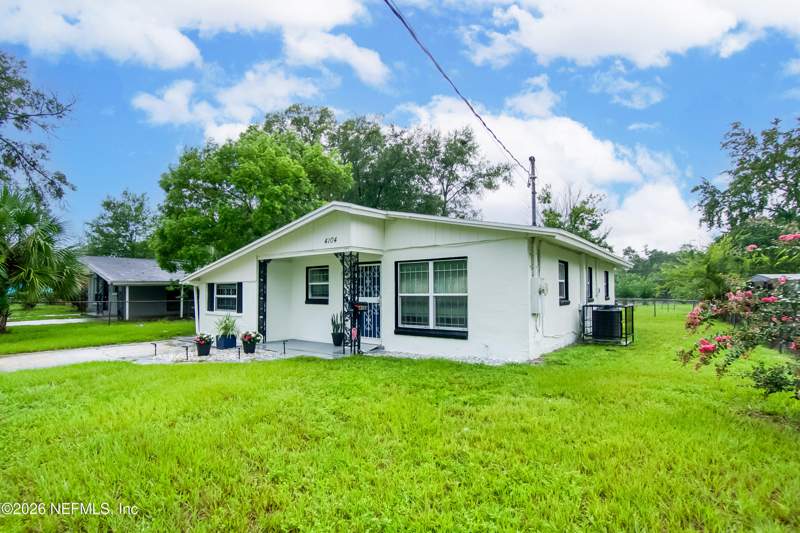 3 bedroom Single Family Residence at 4104 Leonard Circle, Fayetteville, Jacksonville — photo 3