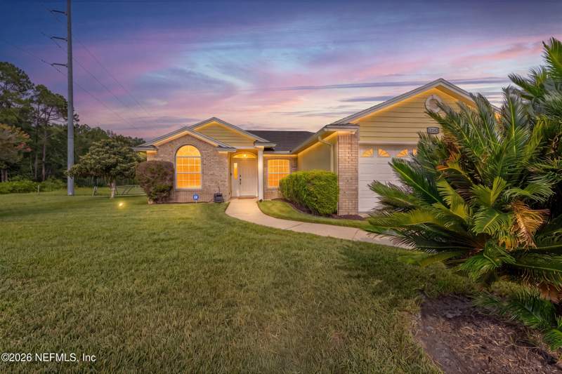 3 bedroom Single Family Residence at 12143 Silver Saddle Drive, Saddlebrook, Jacksonville — photo 3