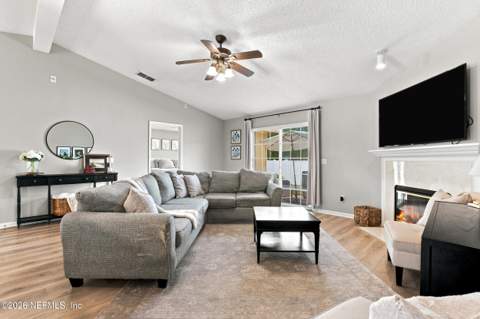 12143 Silver Saddle Drive, Jacksonville FL - photo 11 of 38