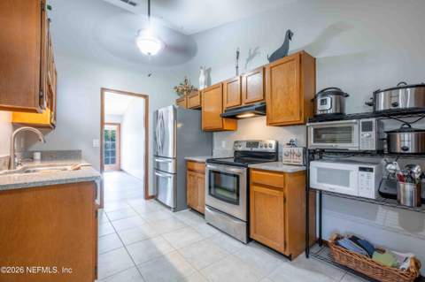 10443 Osprey Nest Drive, Jacksonville FL - photo 14 of 36