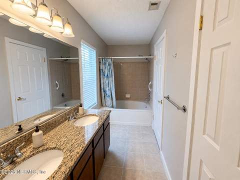13214 Hartwell Drive, Jacksonville FL - photo 12 of 15