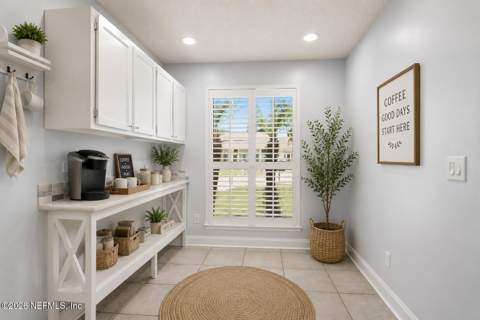 1594 Point Park Drive, Jacksonville FL - photo 8 of 42