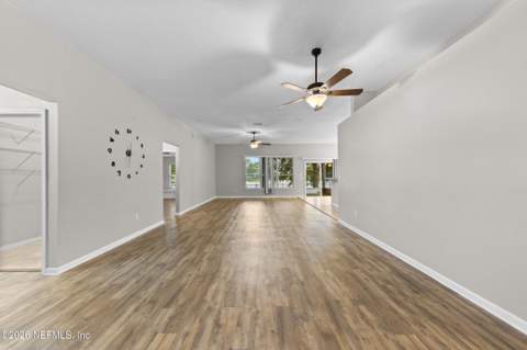 13946 Fish Eagle Drive, Jacksonville FL - photo 6 of 34
