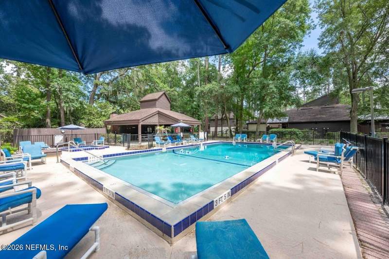 2 bedroom Townhouse at 10413 Big Tree Circle, Townhomes Of Big Tree, Jacksonville — photo 3