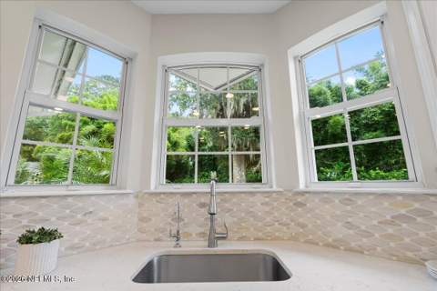 13832 Admirals Bend Drive, Jacksonville FL - photo 10 of 72