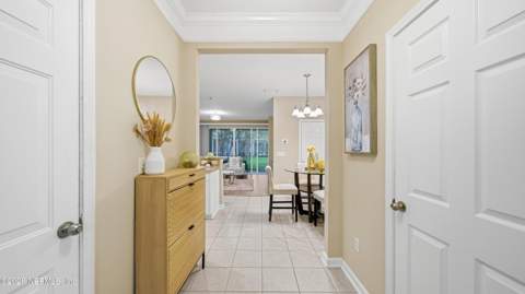 4879 Parkhurst Place, Jacksonville FL - photo 10 of 58