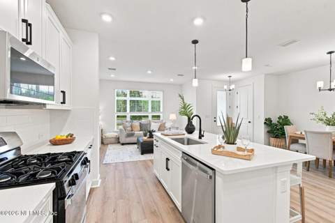 1104 Wildlight Avenue, Yulee FL - photo 10 of 29