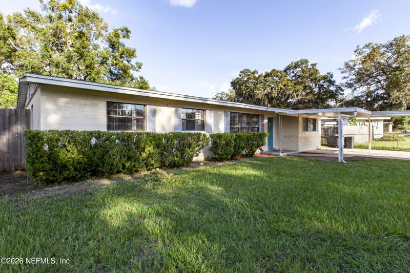 4 bedroom Single Family Residence at 2233 La Valle Drive, Normandy Village, Jacksonville — photo 3