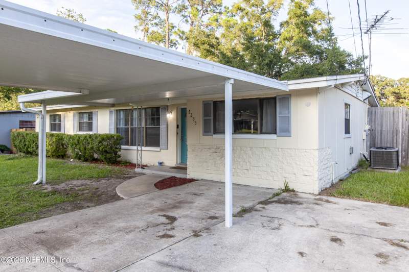 4 bedroom Single Family Residence at 2233 La Valle Drive, Normandy Village, Jacksonville — photo 4