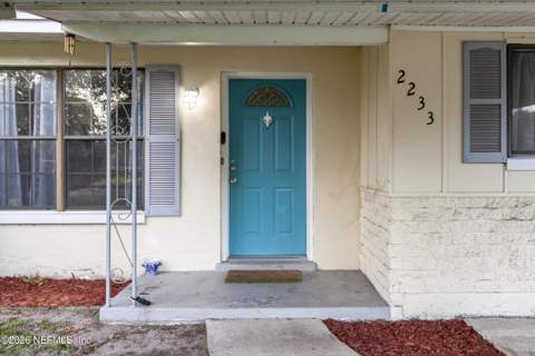 2233 La Valle Drive, Jacksonville FL - photo 6 of 57