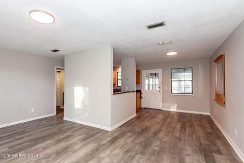 2233 La Valle Drive, Jacksonville FL - photo 7 of 57