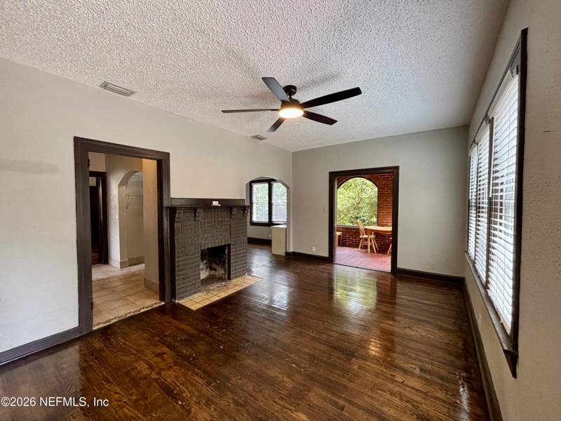 2 bedroom Single Family Residence at 505 Ivy Street, Brentwood, Jacksonville — photo 2