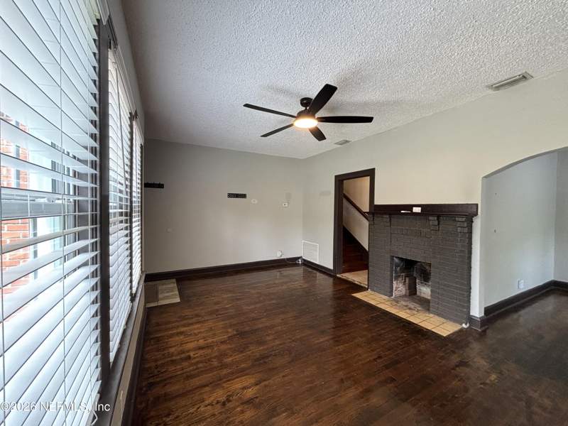 2 bedroom Single Family Residence at 505 Ivy Street, Brentwood, Jacksonville — photo 3