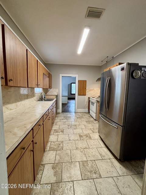 505 Ivy Street, Jacksonville FL - photo 12 of 39