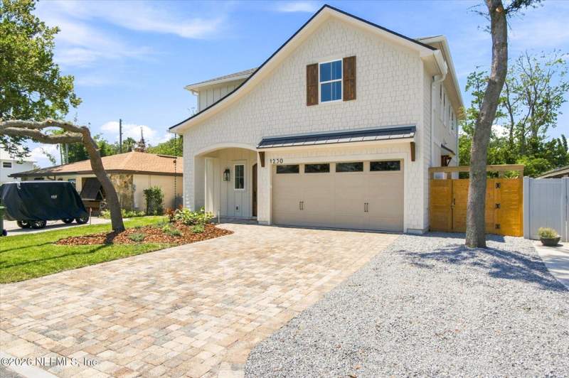 4 bedroom Single Family Residence at 1230 12th Street, Jacksonville Beach, Jacksonville Beach — photo 3