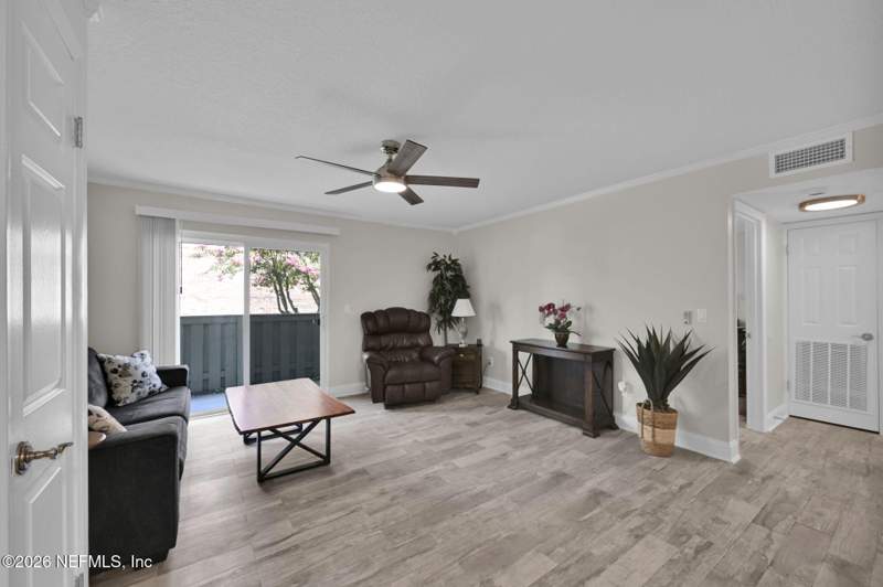 1 bedroom Condominium at 3737 Loretto Road #104, Mandarin Pointe, Jacksonville — photo 2