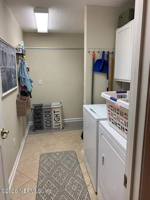 14698 Starratt Creek Drive, Jacksonville FL - photo 12 of 37