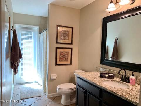14698 Starratt Creek Drive, Jacksonville FL - photo 21 of 37