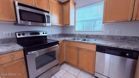 10961 Burnt Mill Road #1128, Jacksonville FL - photo 23 of 28