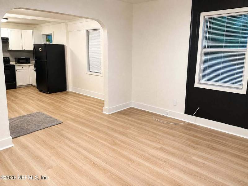 3 bedroom Single Family Residence at 2860 Wickwire Street, Melsons Addition, Jacksonville — photo 4