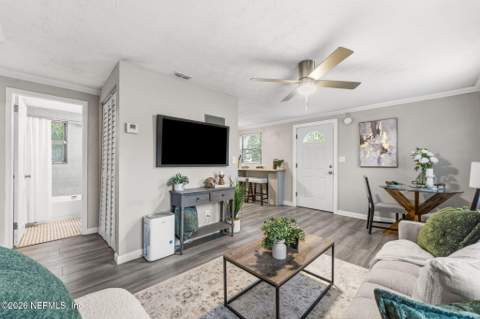 10516 Ithaca Drive, Jacksonville FL - photo 8 of 18