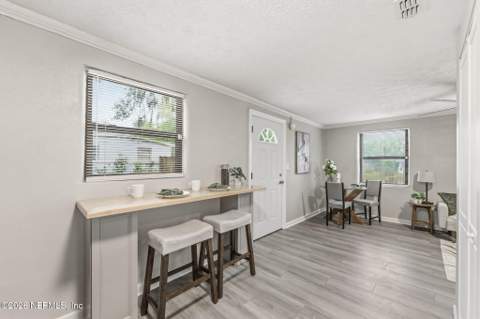 10516 Ithaca Drive, Jacksonville FL - photo 12 of 18