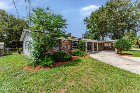 7876 Arble Drive, Jacksonville FL - photo 7 of 43