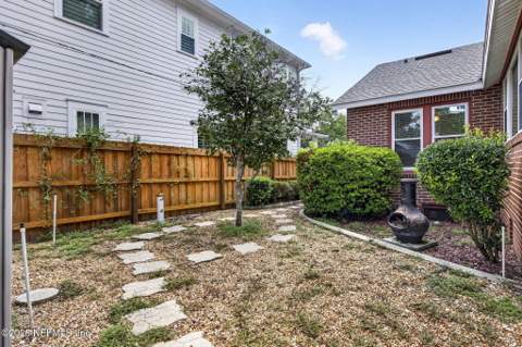 3760 Hunter Street, Jacksonville FL - photo 15 of 24
