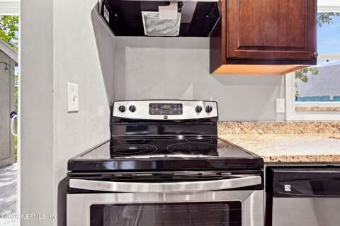 738 Libra Street, Jacksonville FL - photo 11 of 21