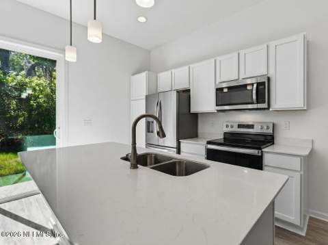 2979 Snell Street, Jacksonville FL - photo 15 of 61