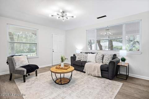 3055 Oak Road, Orange Park FL - photo 10 of 36