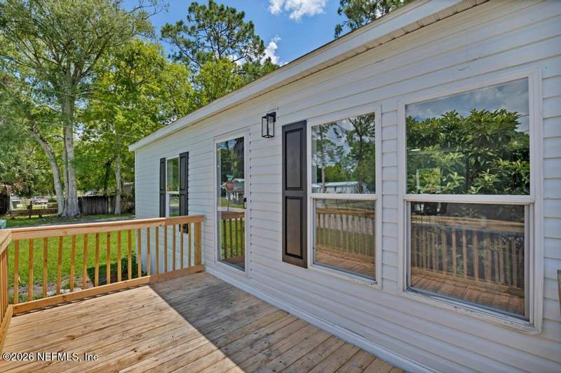 3 bedroom Manufactured Home at 411 E Lake Street, Pinehurst, Palatka — photo 5