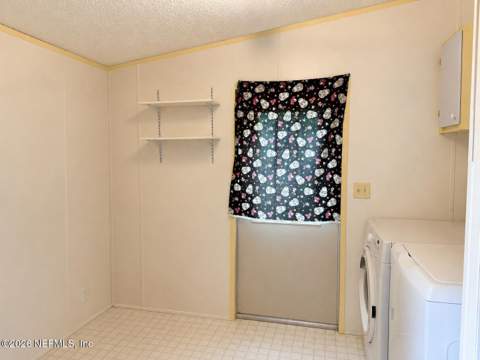 108 Roberts Road #1, East Palatka FL - photo 16 of 28