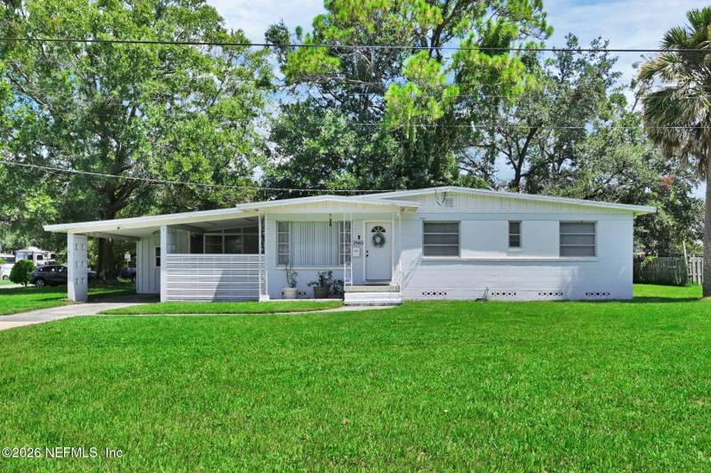3 bedroom Single Family Residence at 3903 Via De La Reina, San Jose Replat, Jacksonville — photo 2