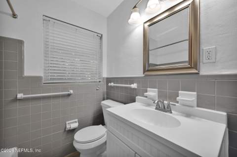 3903 Via De La Reina, Jacksonville FL - photo 18 of 36