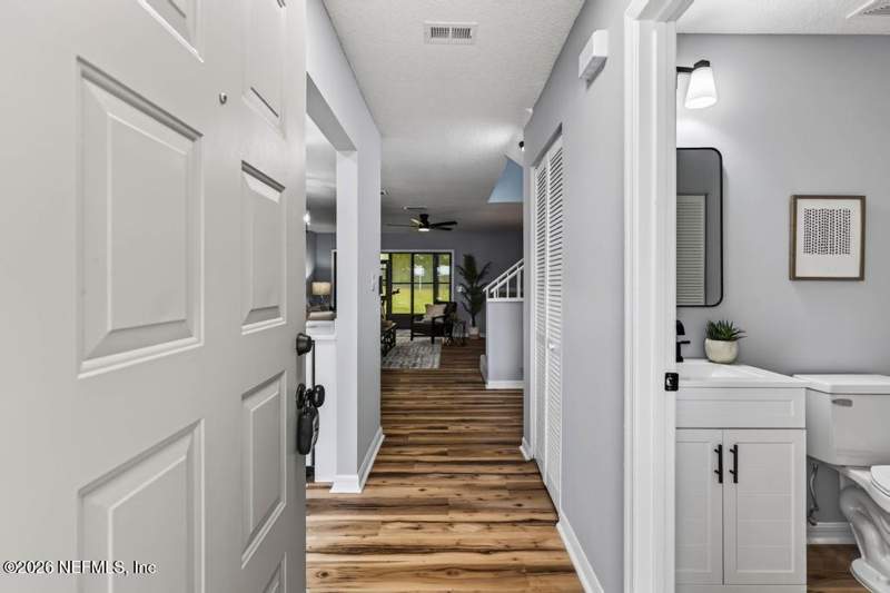 2 bedroom Condominium at 7623 Baymeadows Circle #2042, Village Green At Baymeadows, Jacksonville — photo 5