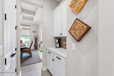 11081 Blazing Ridge Court, Jacksonville FL - photo 10 of 53