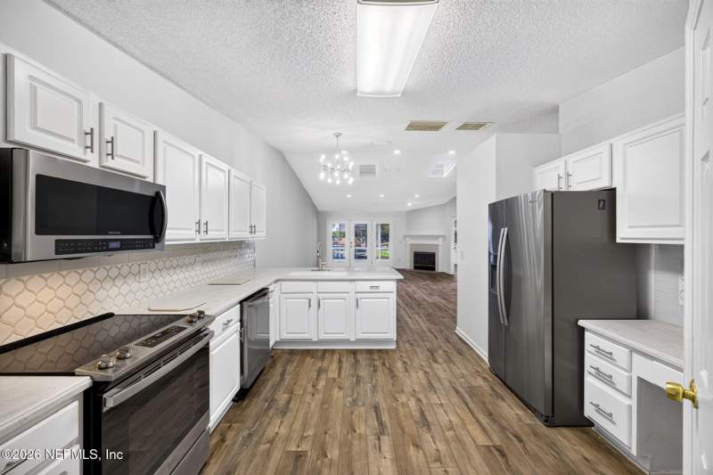 3 bedroom Single Family Residence at 49 Fox Valley Drive, Fox Valley, Orange Park — photo 5